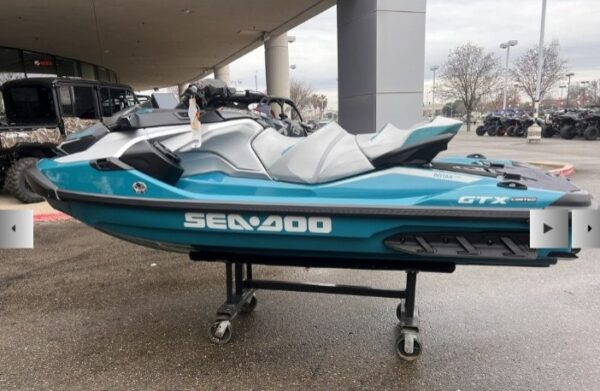 2025 Sea-Doo GTX™ Limited 325 Teal Metallic