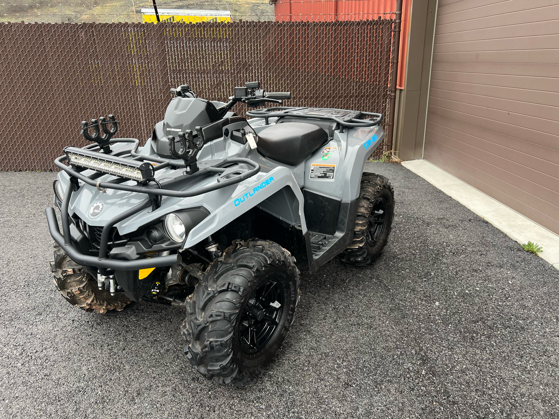 2022 Can-Am Outlander 570 w/ Alum. Wheels & Bumper