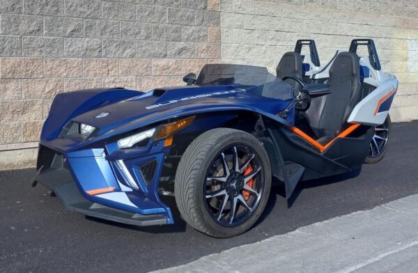 Pre-Owned 2022 Polaris Slingshot® R Pacific Teal Fade – AutoDrive