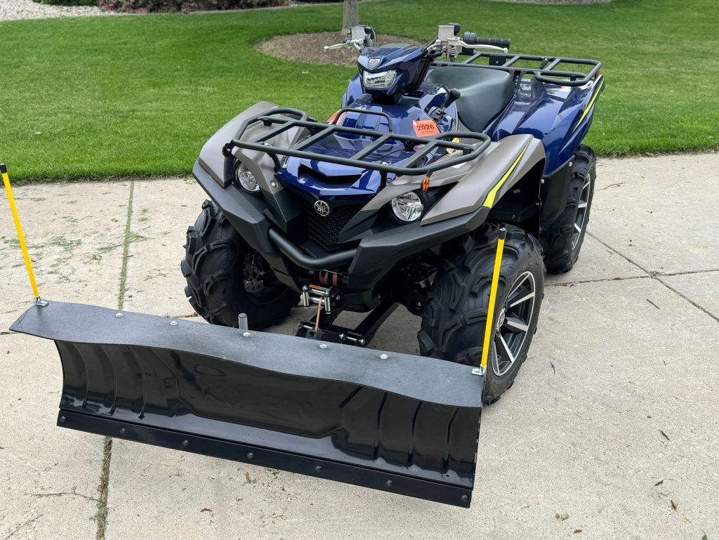 Pre-Owned 2023 Yamaha Grizzly 700 4×4 ATV with Remaining Warranty